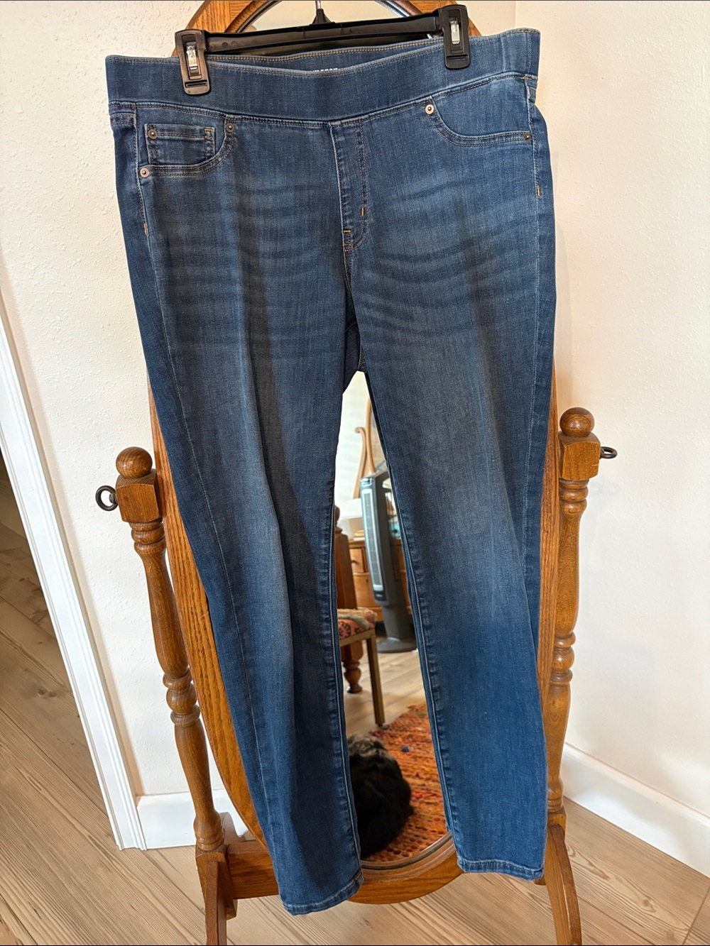 Amazon Women's Slim Straight Jeggings in Dark Blue Wash